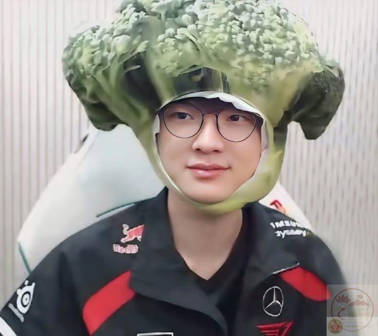faker bông cải