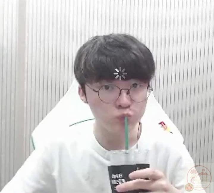 Faker meme lag