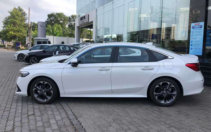 honda civic g màu trắng