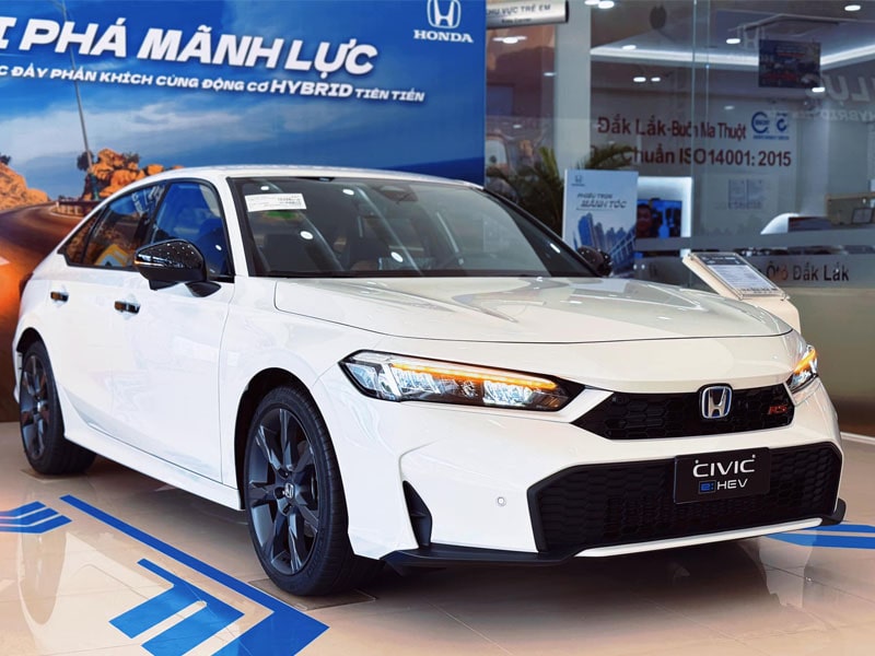 Honda Civic 2025 màu trắng: hình ảnh, giá lăn bánh, khuyến mãi