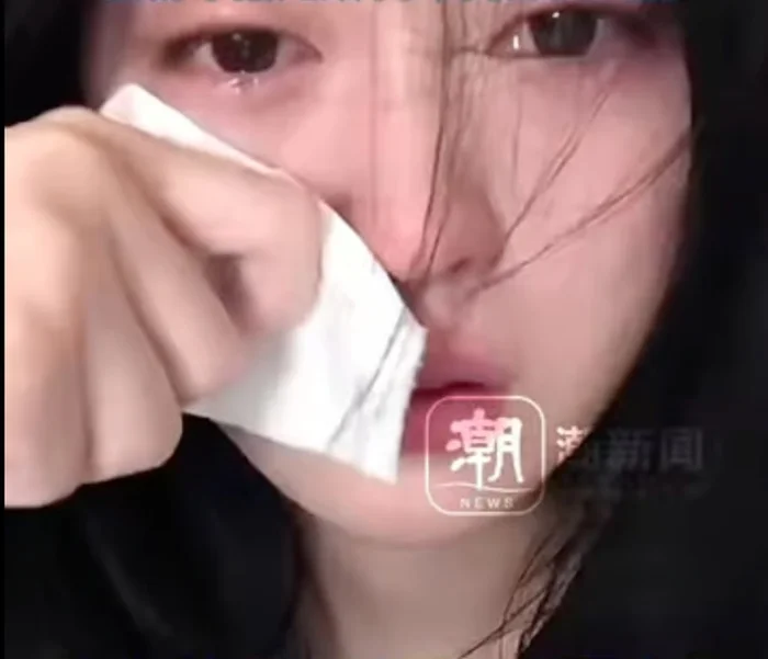 Đăng ảnh khóc lên mạng, cô gái xinh đẹp gặp rắc rối nghiêm trọng