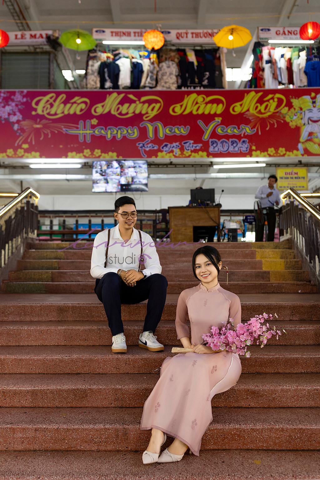 Concept chụp ảnh couple Tết với áo dài Truyền Thống