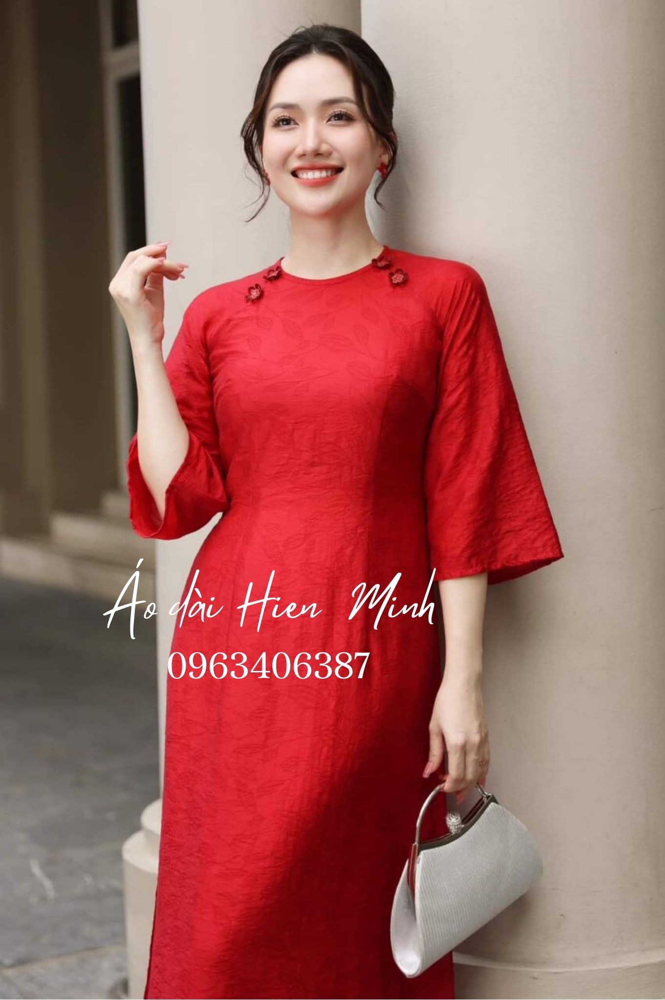 ao dai dang suong mau do