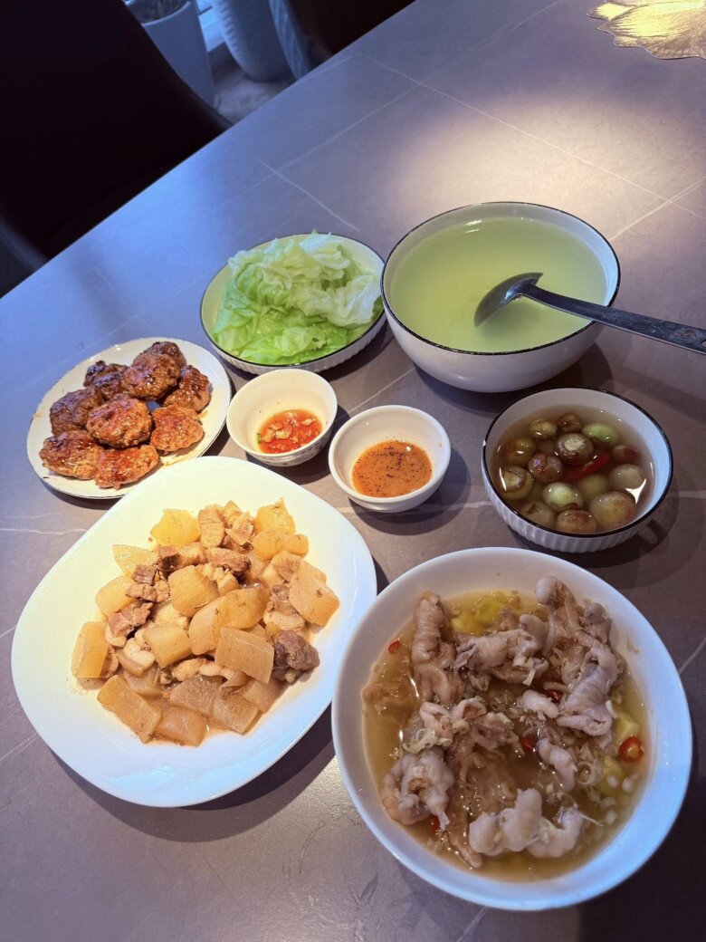 Nữ diễn viên amp;#34;Nhật ký Vàng Anhamp;#34; nay là Đại úy công an xinh đẹp khoe hàng loạt mâm cơm nhà hấp dẫn - 19