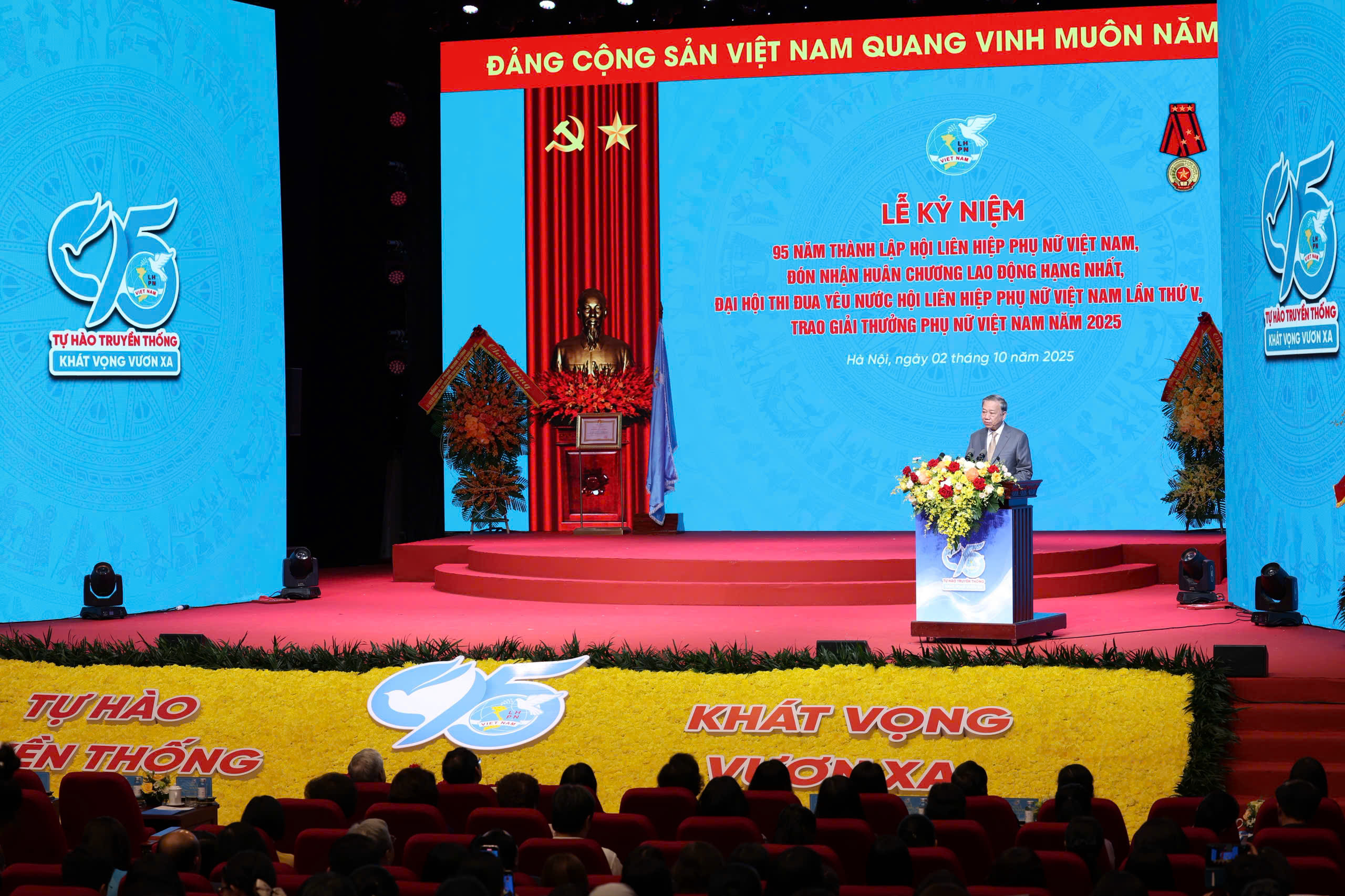 Tổng Bí thư Tô Lâm: 10 định hướng, nhiệm vụ trọng tâm với Hội LHPN Việt Nam và phong trào phụ nữ- Ảnh 2.