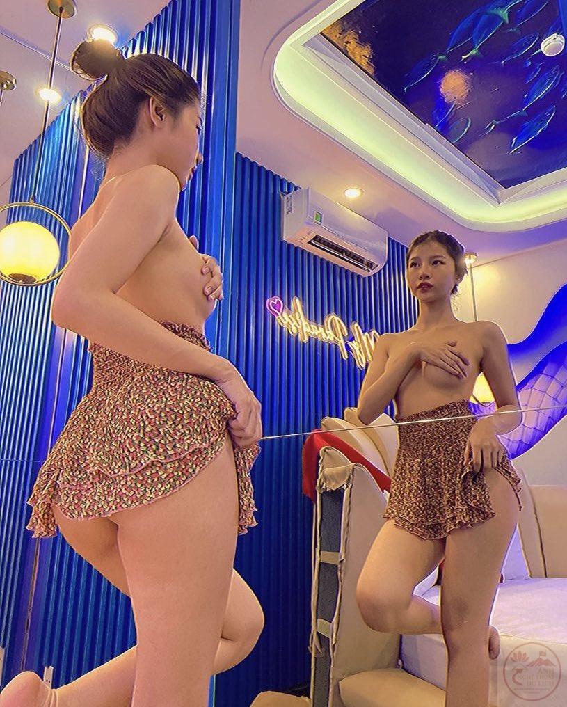 Dương Mỹ Diện mặc bikini sexy khoe dáng