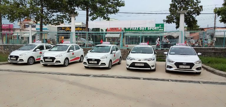 Gọi tổng đài taxi Hồng Lĩnh Hà Tĩnh những hãng xe cước rẻ uy tín