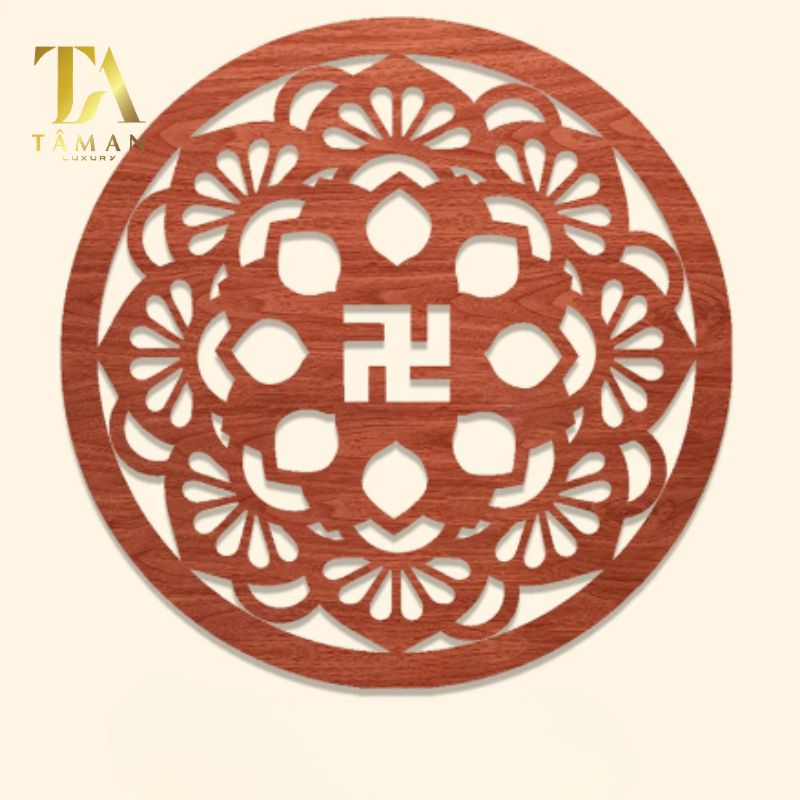 Chữ Vạn thường được treo trong không gian thờ Phật