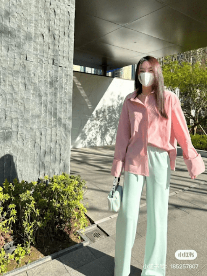 Áo hồng phối với quần màu gì nữ đẹp? Gợi ý 12 outfit cực chất cho nàng