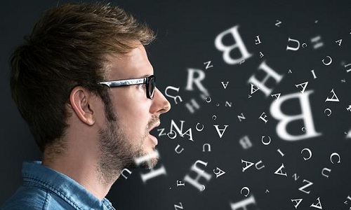 Phát âm luôn là vấn đề khiến các bạn học tiếng Anh vò đầu bứt tai nhiều nhất. Đặc biệt phải kể cách phát âm ending sound (âm đuôi) s/es. Bởi vì chúng không đơn giản chỉ có một cách phát âm là /s/ mà còn có cả /z-iz/ nữa. Bạn đừng quá lo lắng, hãy để English Amom hướng dẫn cách phát âm /s-z-iz/ ending sound rất dễ nhớ qua bài viết sau.