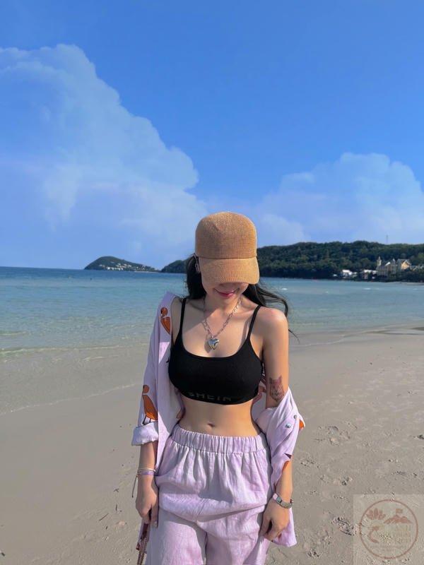 Quyên Qui sexy