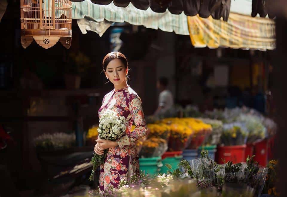 Chụp ảnh áo dài truyền thống ngoại cảnh làm sao đẹp nhất