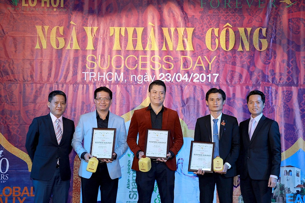 Nguyễn Quốc Vũ ‘phất' lên từ đa cấp Lô Hội và vai trò của Đoàn Di Băng trong vụ án hàng giả