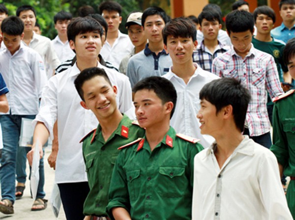 Ảnh hồ sơ và lệ phí tuyển sinh quân sự