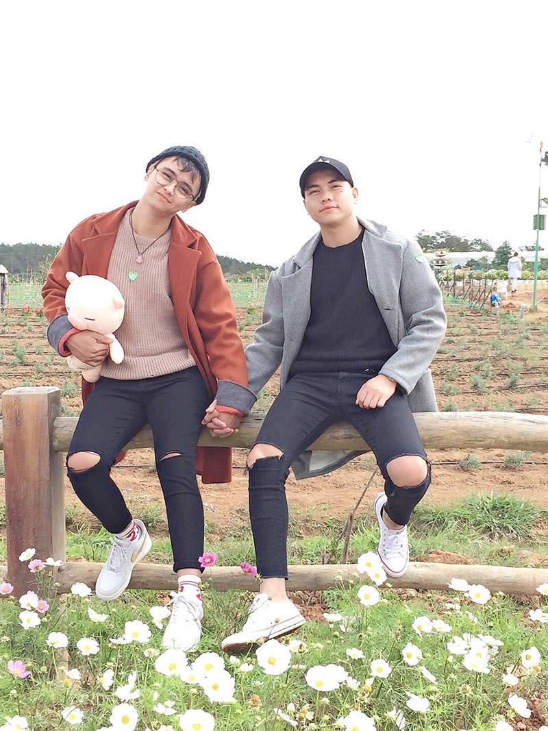 Hình ảnh đẹp anh nắm tay em tình cảm