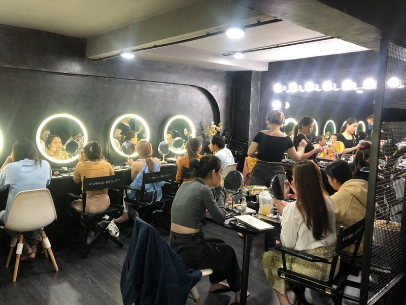 khoa-hoc-makeup-ca-nha