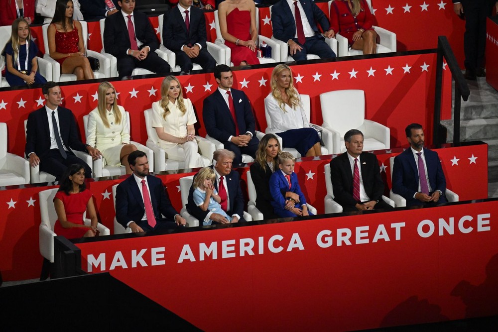 Trump tại đại hội đảng Cộng hòa12.jpg