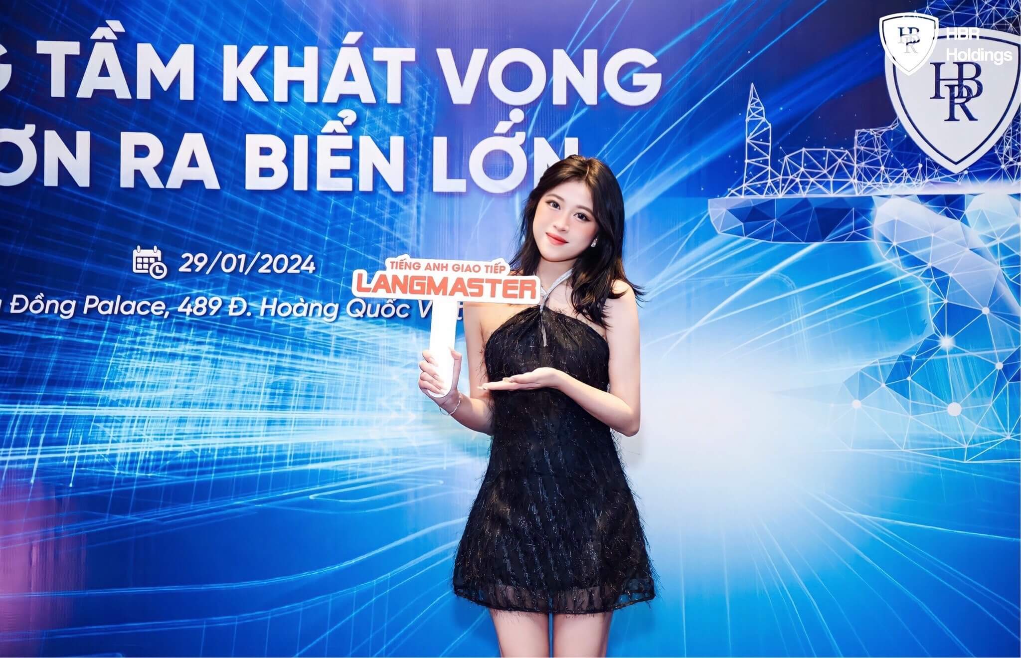 Bảng cầm tay chụp hình sự kiện