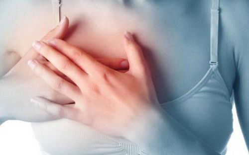 Hút chân không loại bỏ tổn thương lành tính tuyến vú dưới hướng dẫn siêu âm